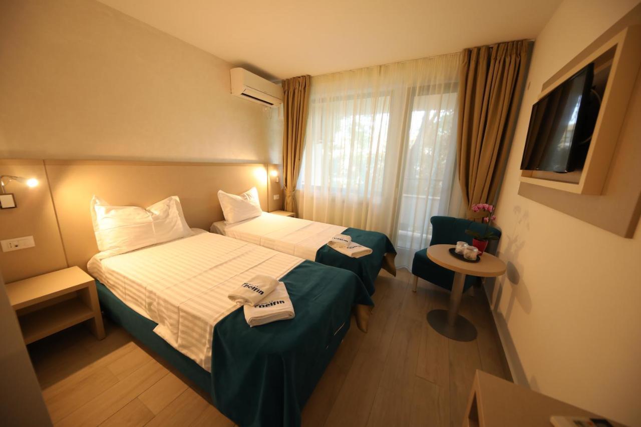 Hotel Delfin 3*