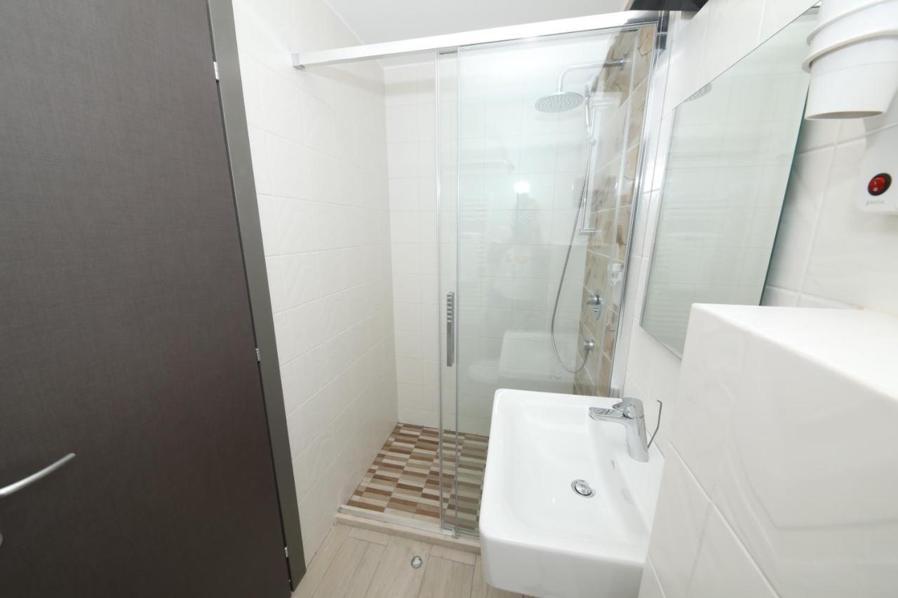 Delfin Hotel 3*